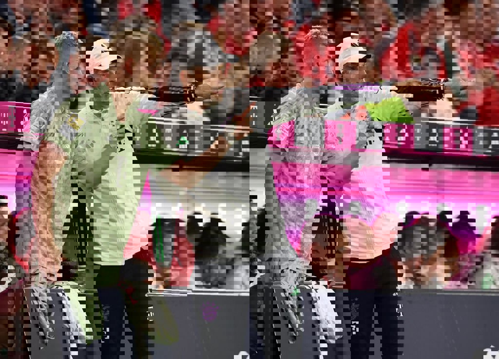 1926454