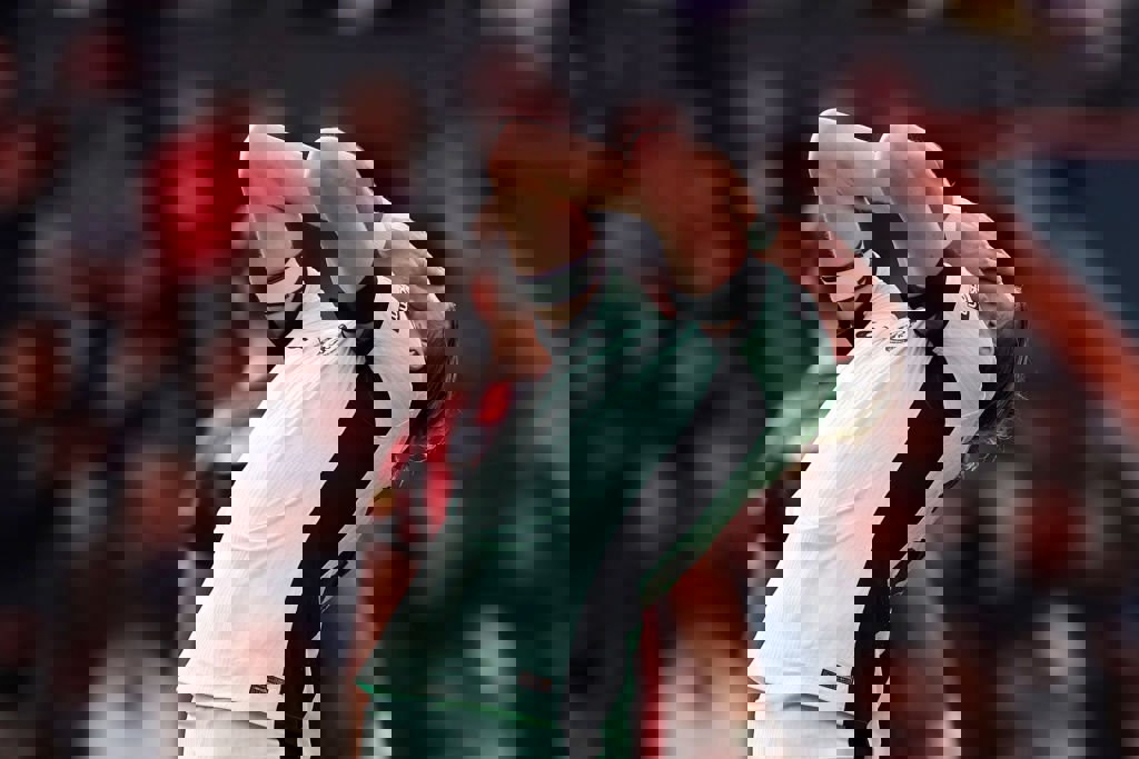 1926333