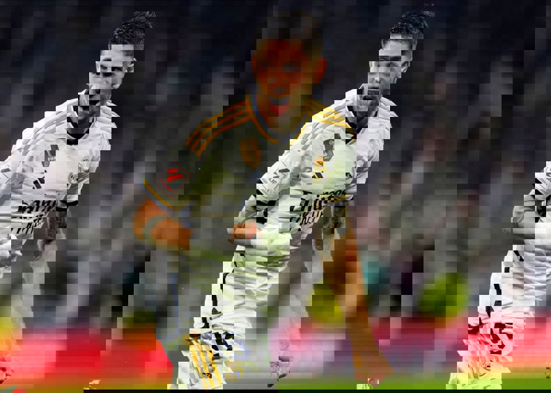 بحران در رئال: این ستاره با دست شکسته بازی کرد! 2