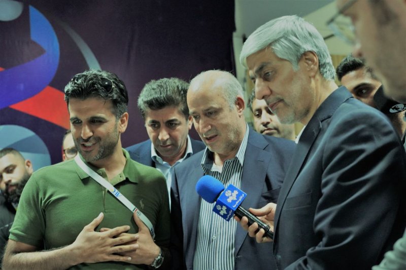 بازدید پر و پیمان مقامات از اتاق VAR آزادی!