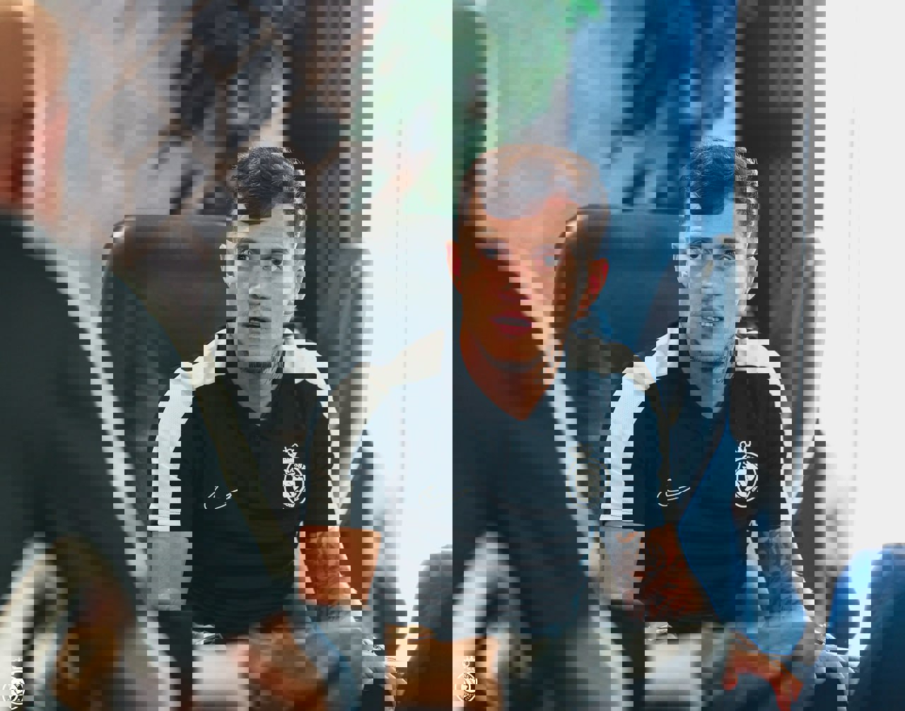 1926689
