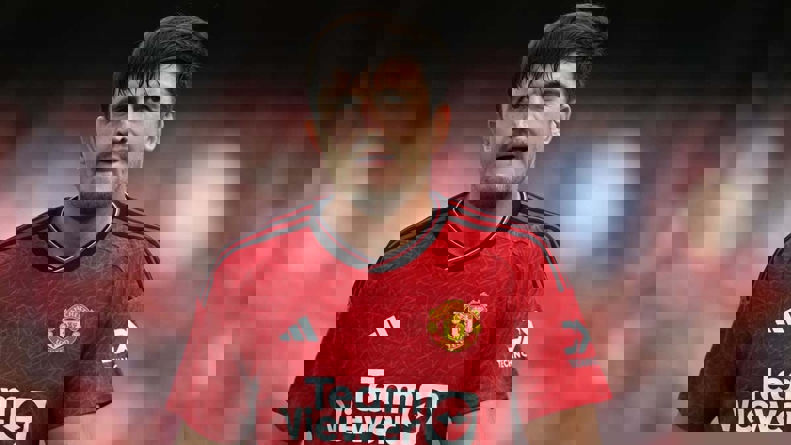 1927748