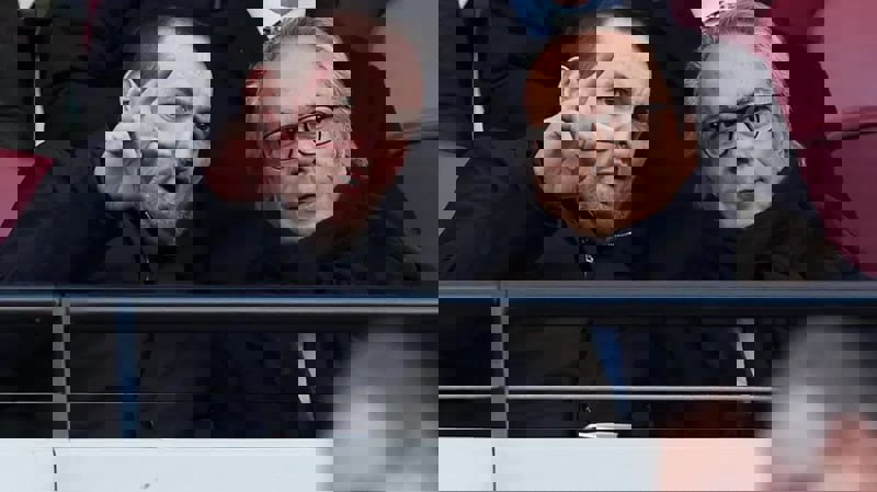 1928467