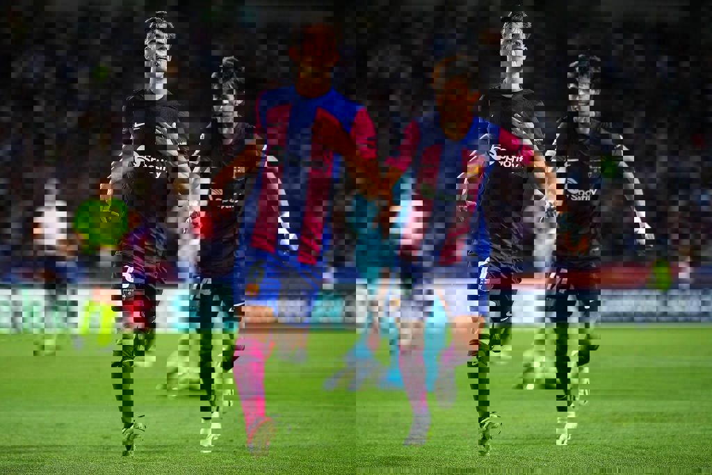 1927968