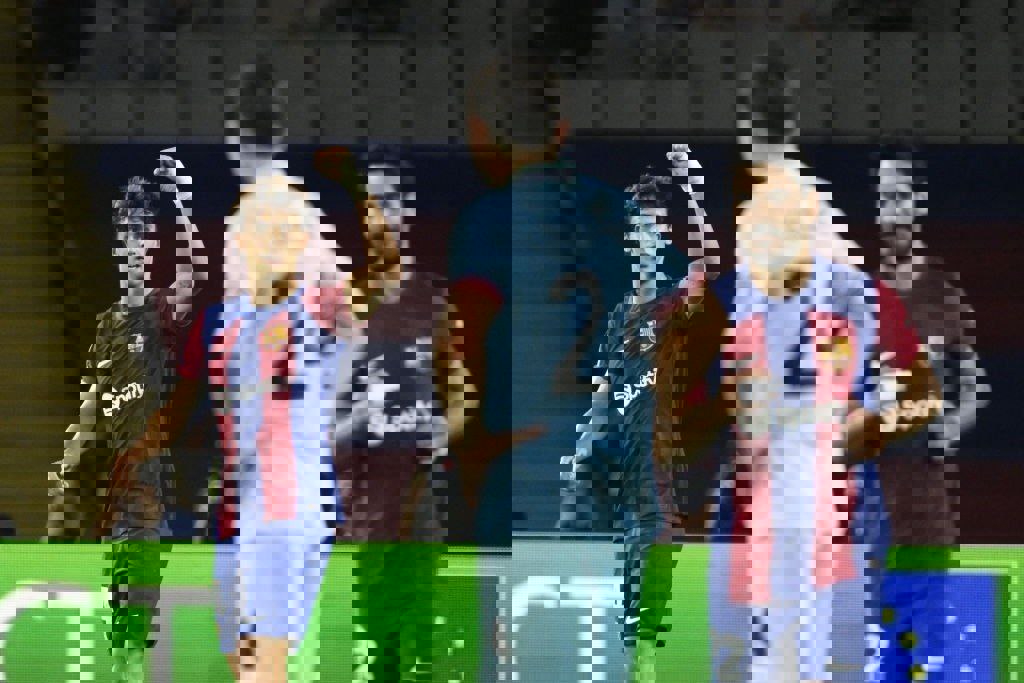 1927969