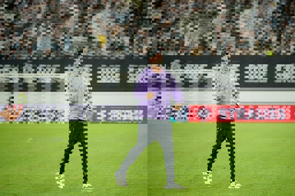 1928845