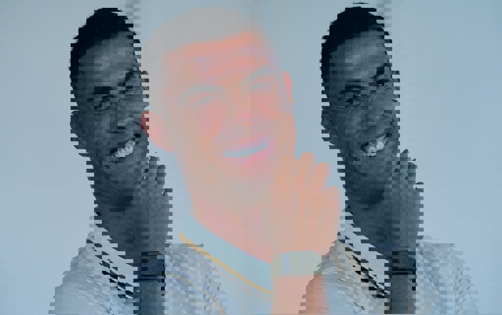 1928485