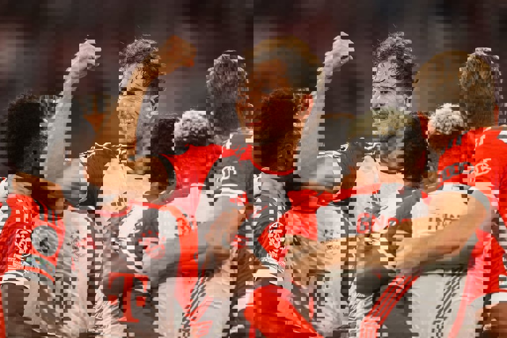 1928509