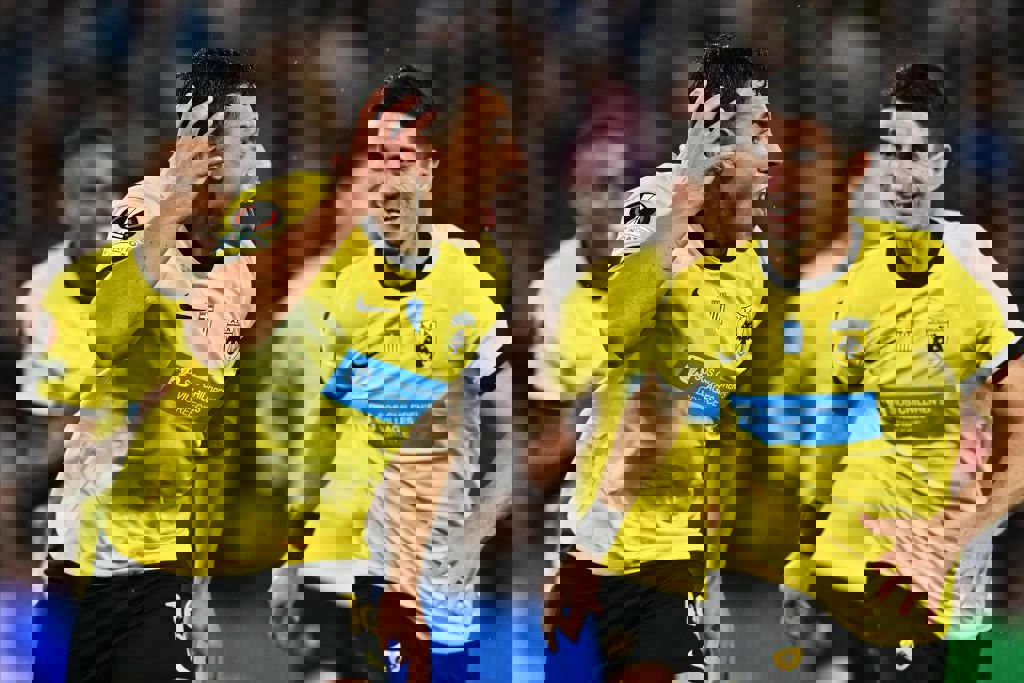 1928920