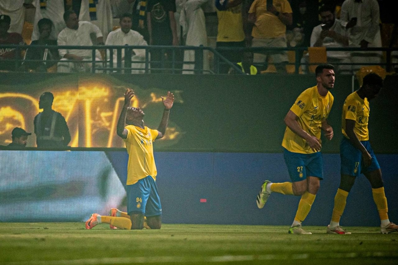 رونالدو همچنان می‌تازد / النصر 4-3 الاهلی، برد شیرین النصر در گرد و غبار ریاض 10