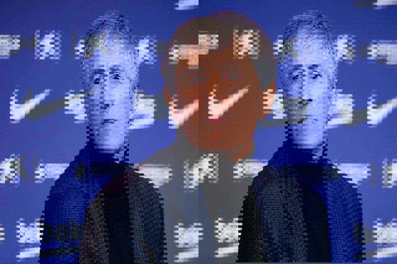 1929278
