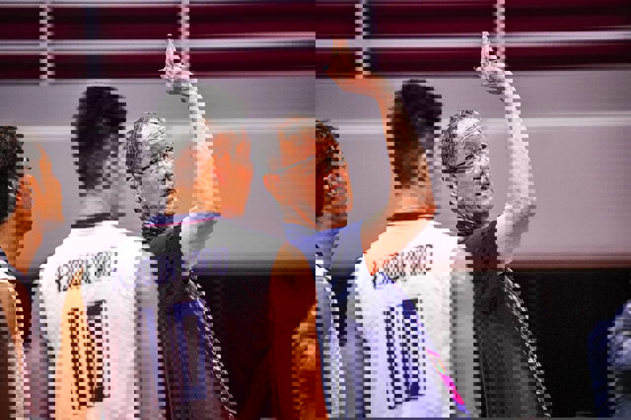 1929317
