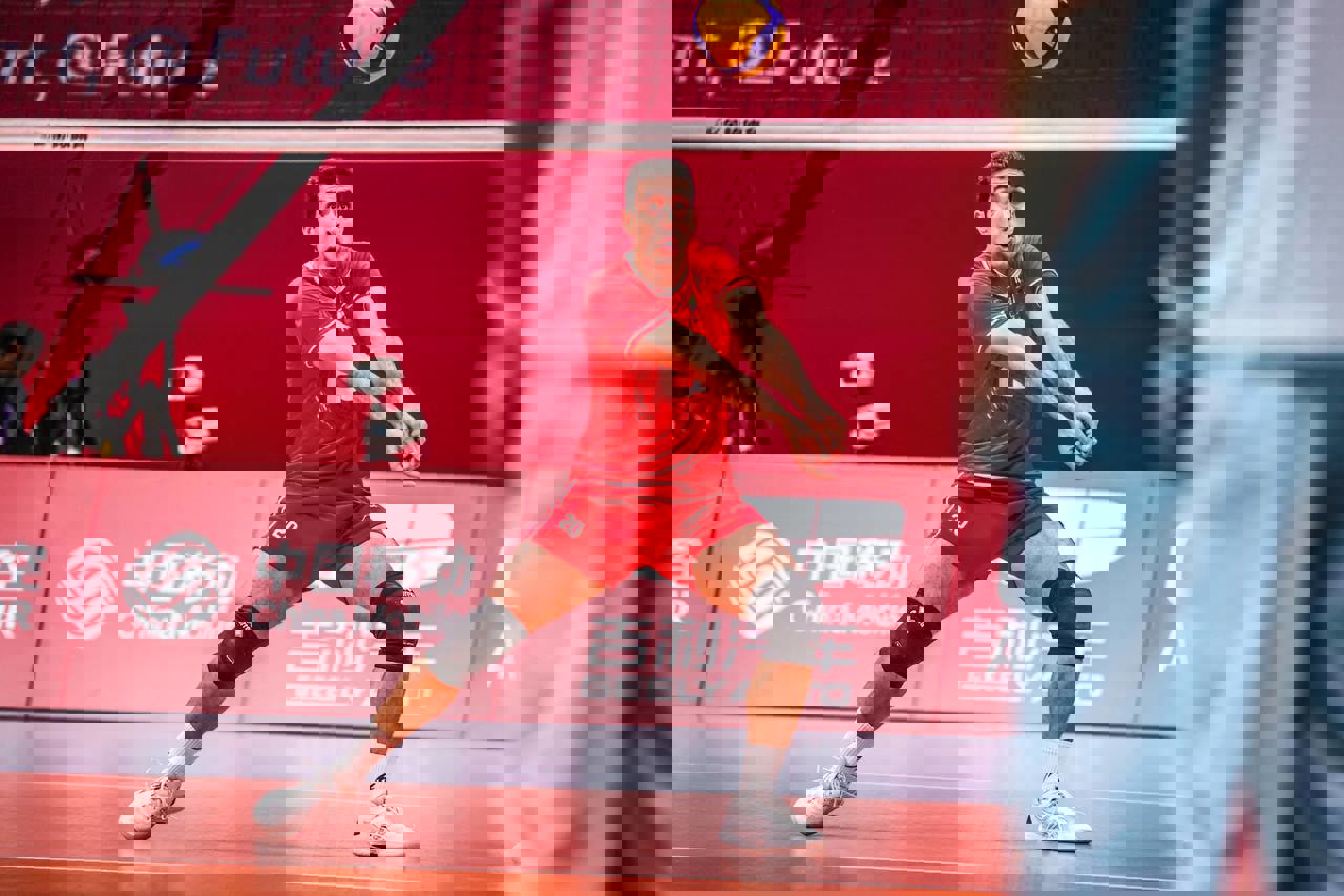 1929319
