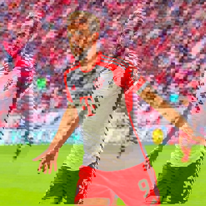 1929591