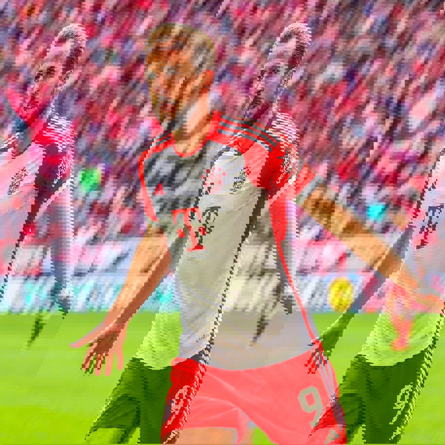 1929540