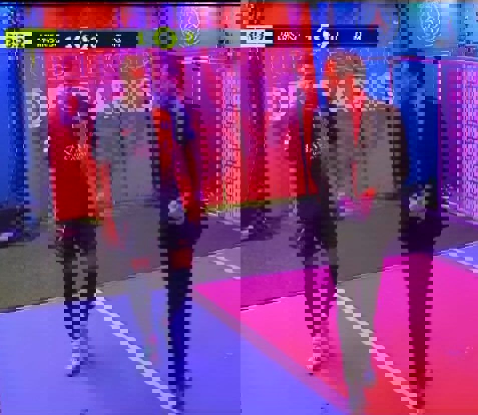 1930298