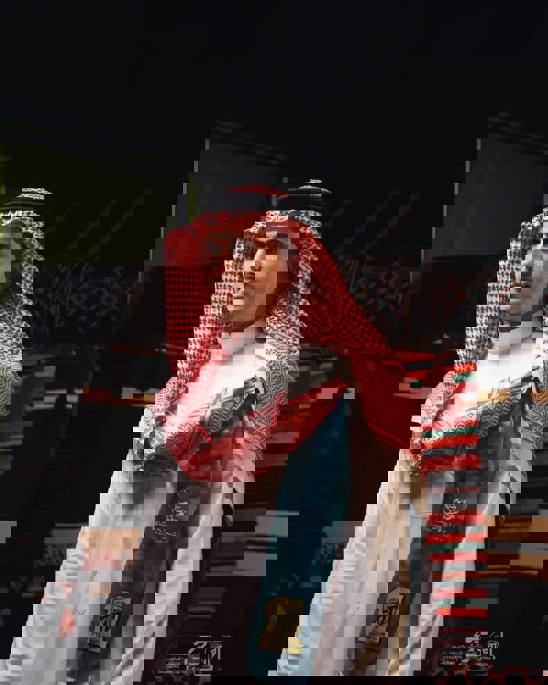 حریف سپاهان دست به شمشیر شد! (عکس) 4