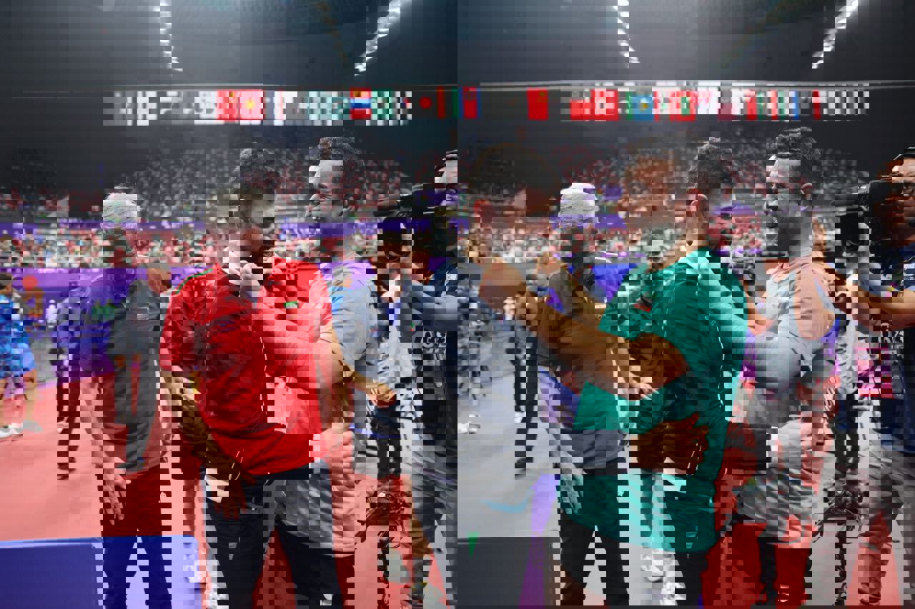 1930060