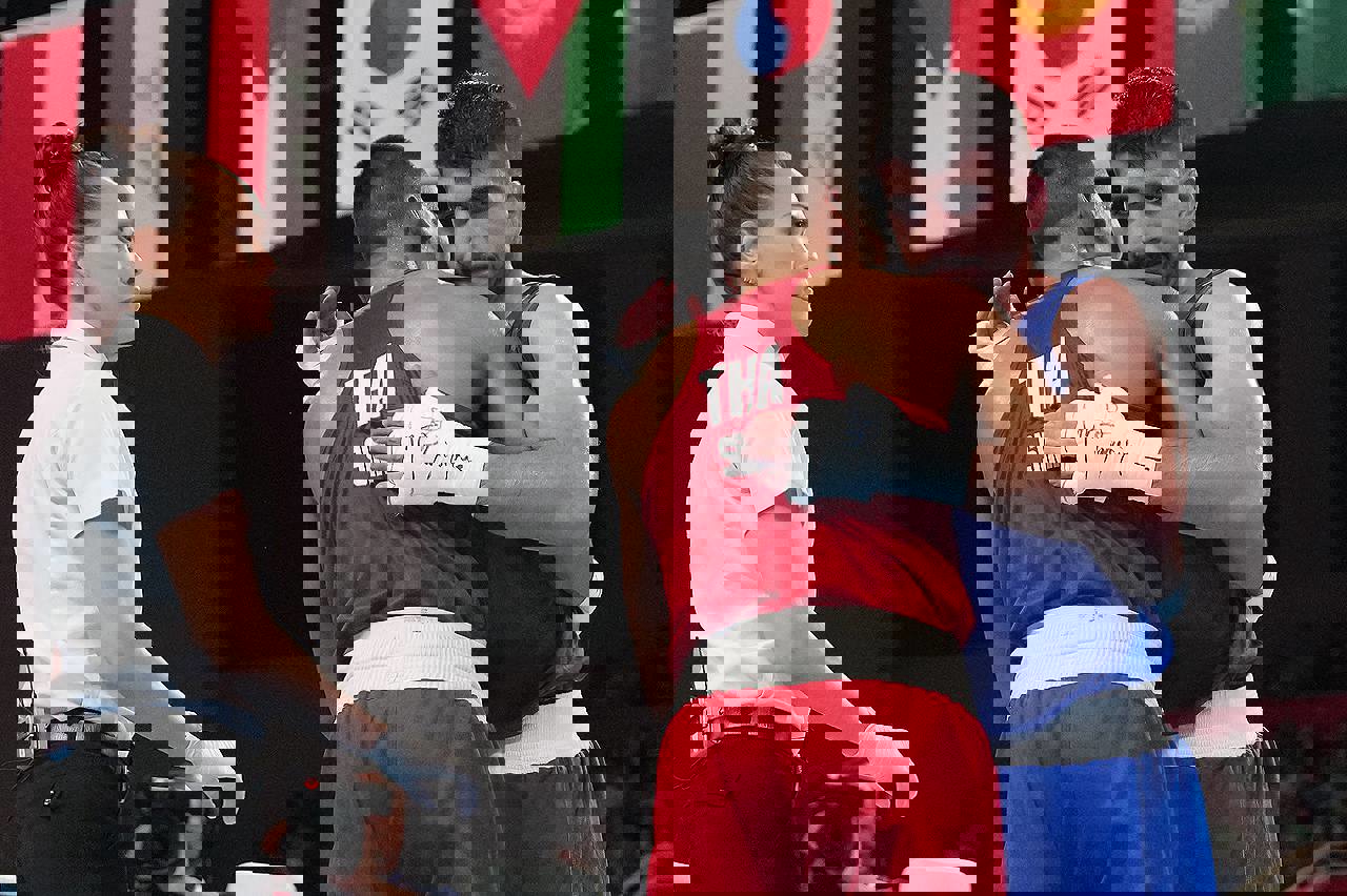 1930037