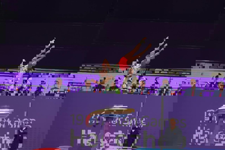 1930079
