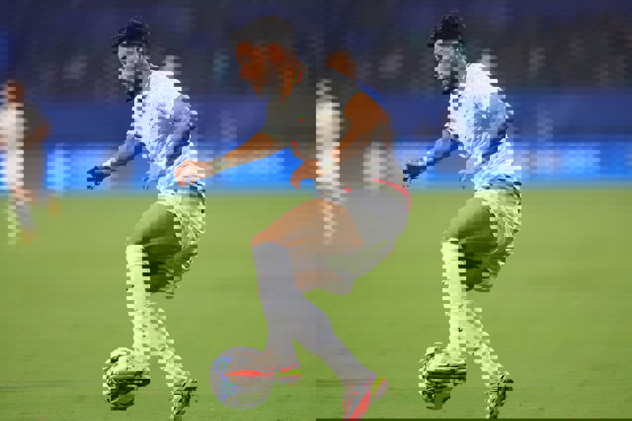 1930206