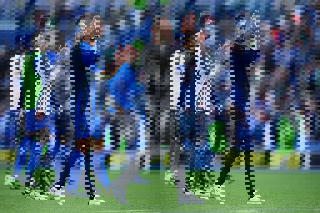 1930235