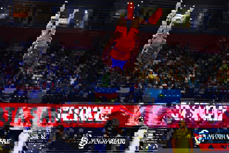 1930517