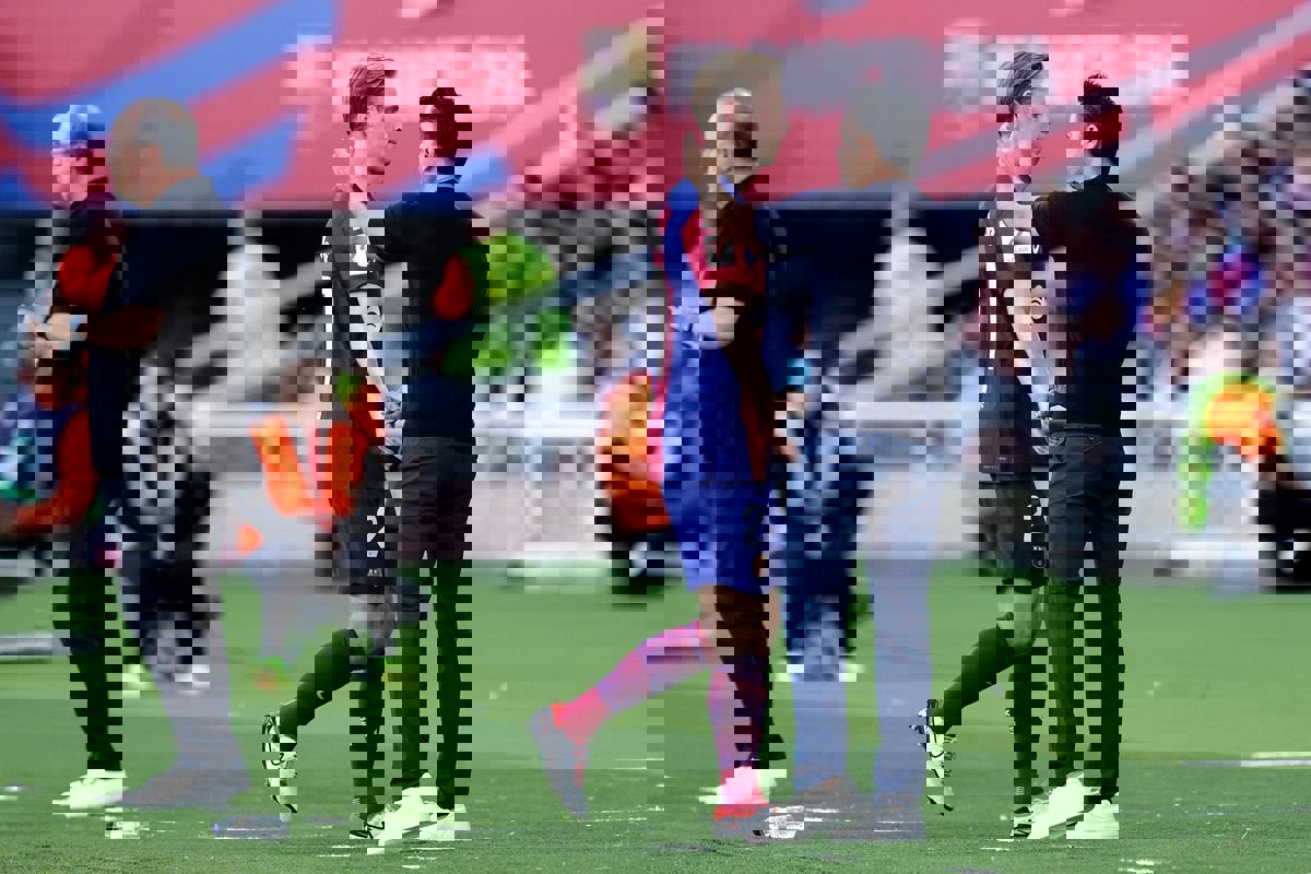 1930616