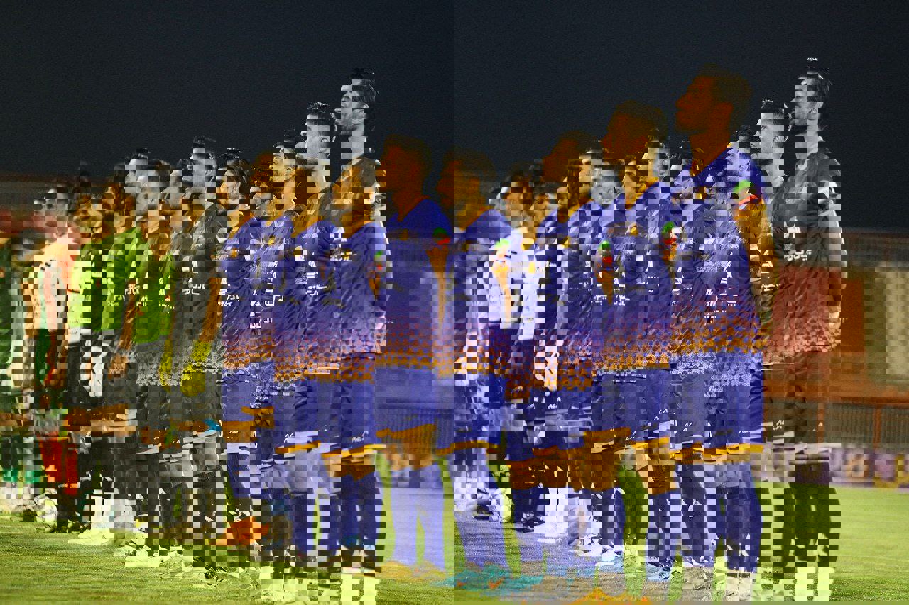 1930920