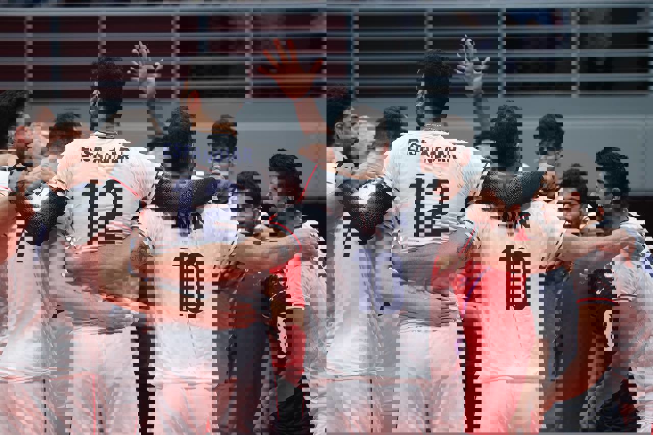 1931263