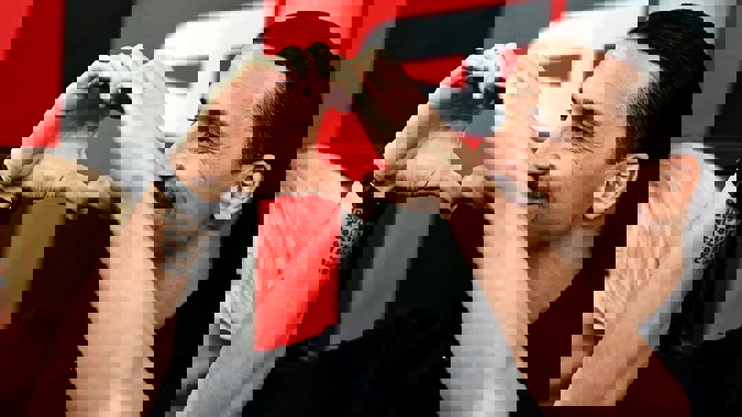 1931174