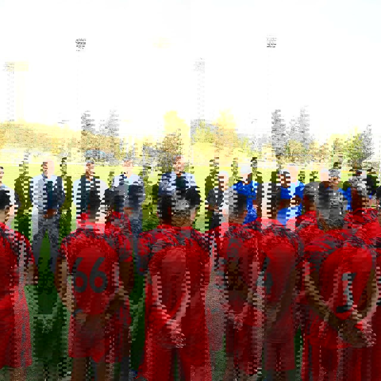 1931375