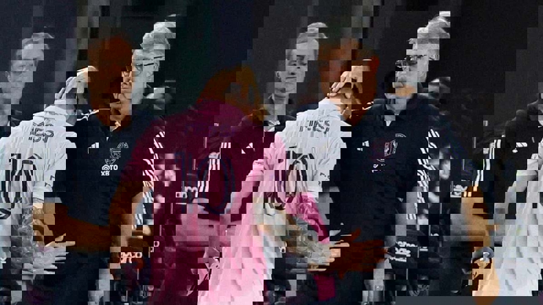 1931345