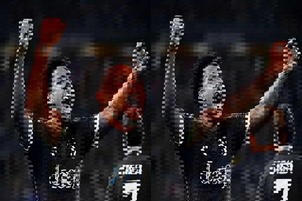 1931432