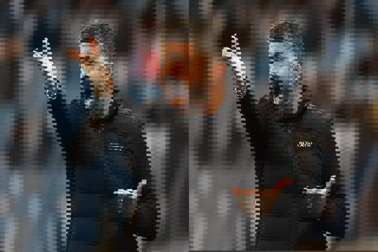 1931557