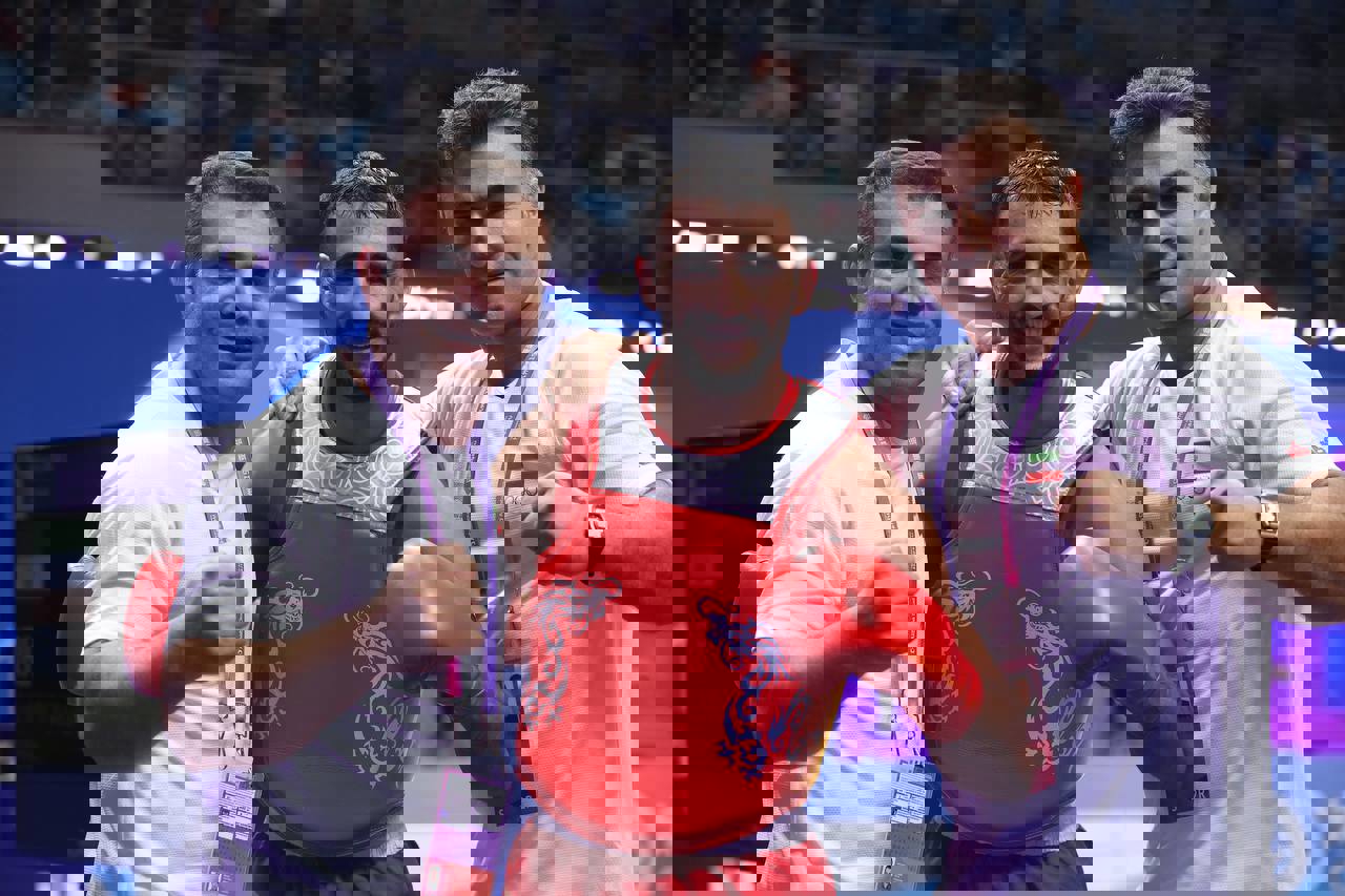 1932039