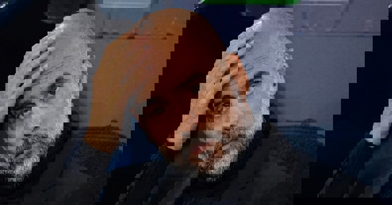 1931999