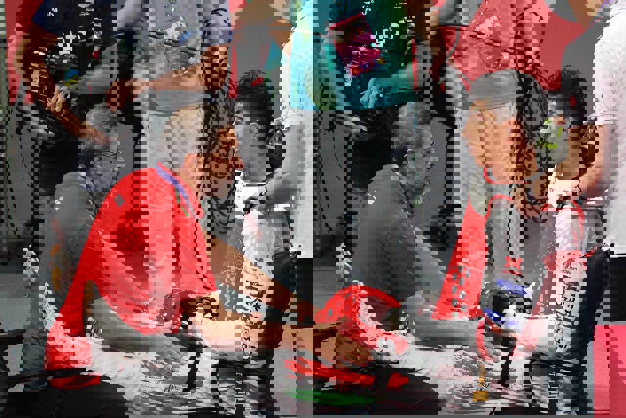 1932092