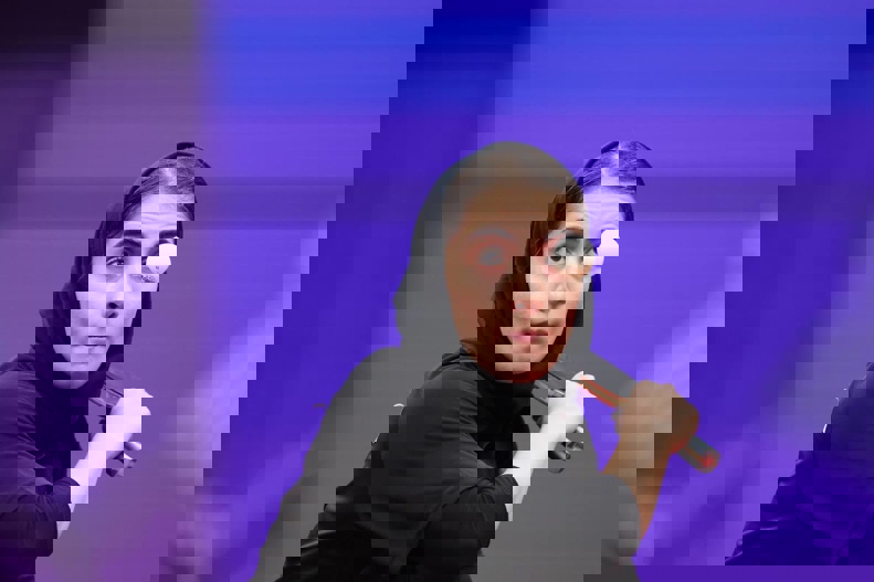 1932060