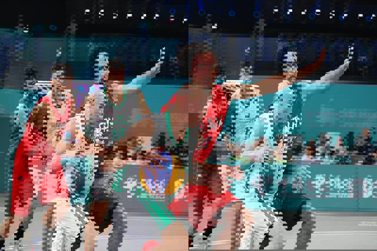 1932196