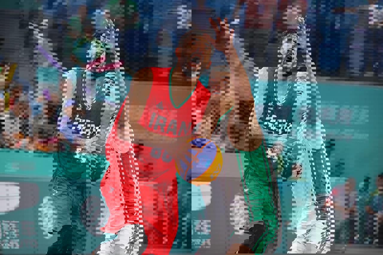 1932192
