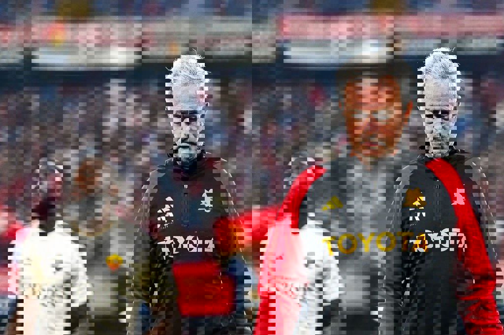 1932465