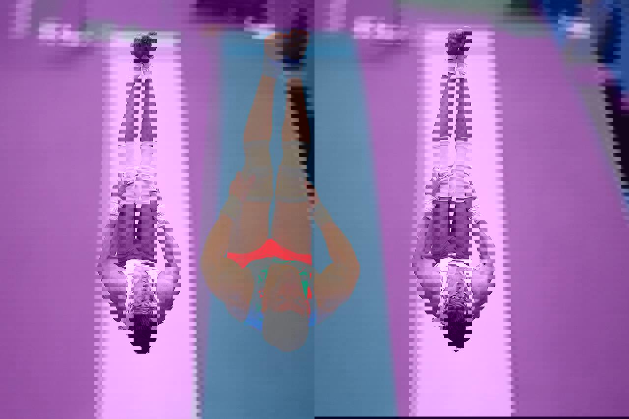1932536