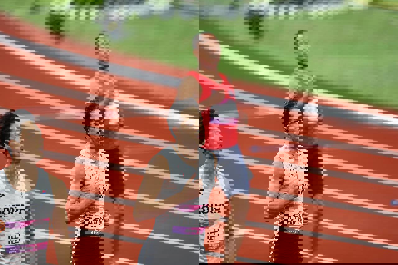 1932717