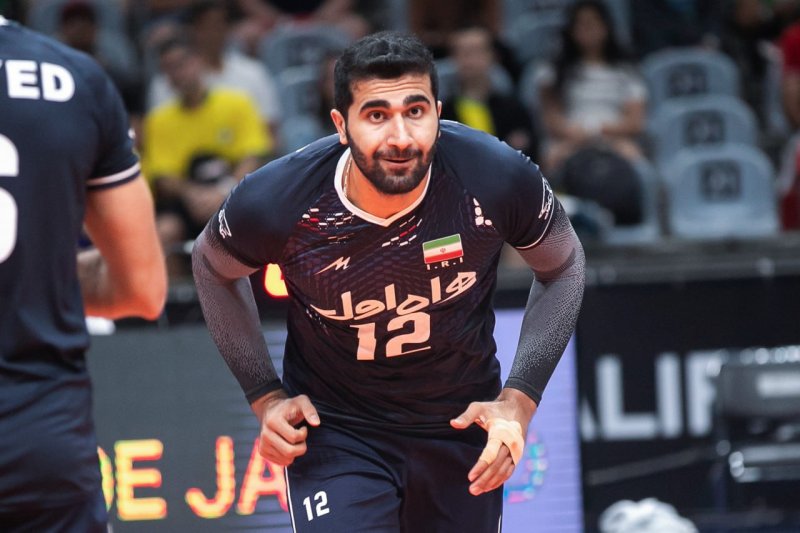 اسفندیار: هنوز چیزی برای ما تمام نشده است