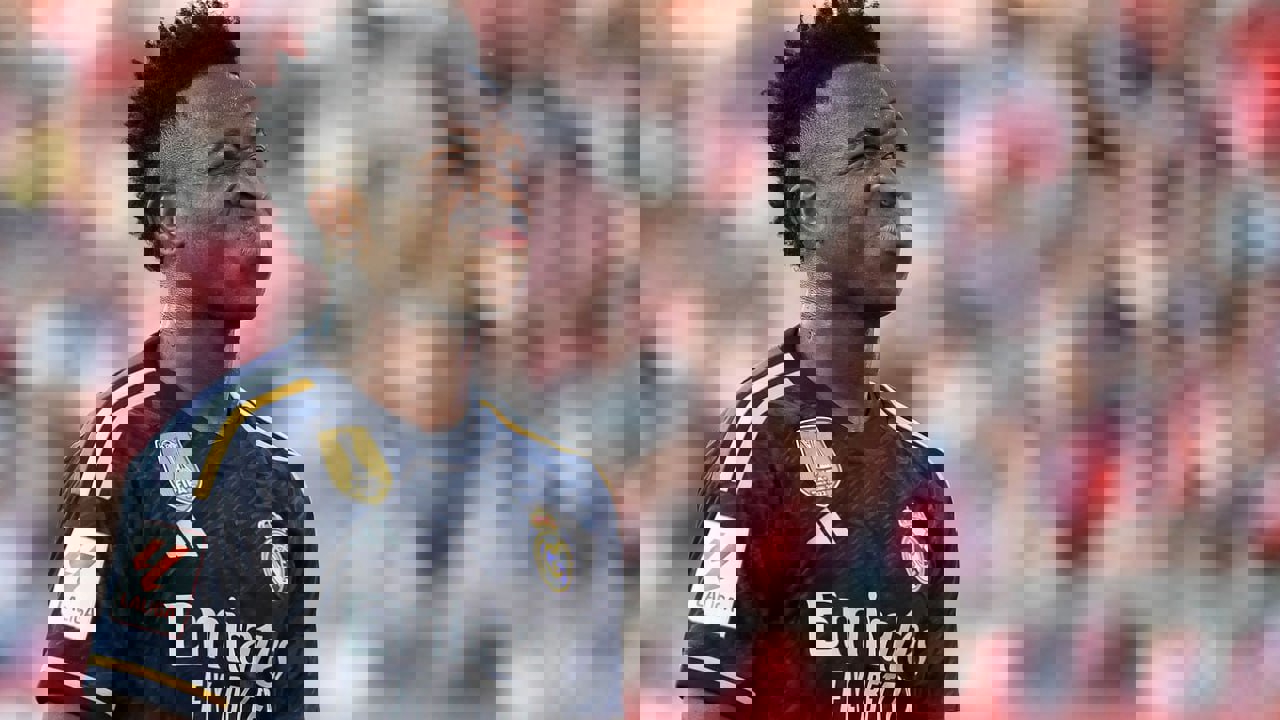 1934051