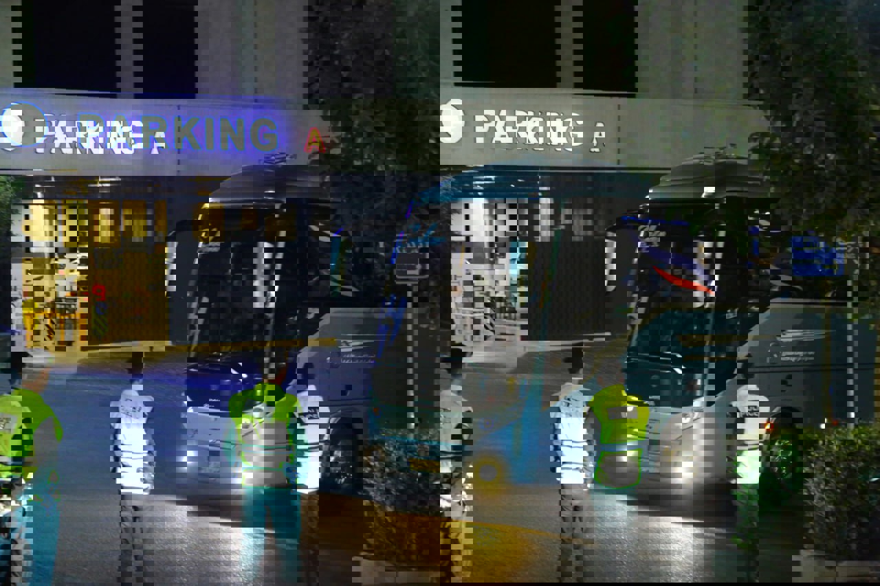 1934204