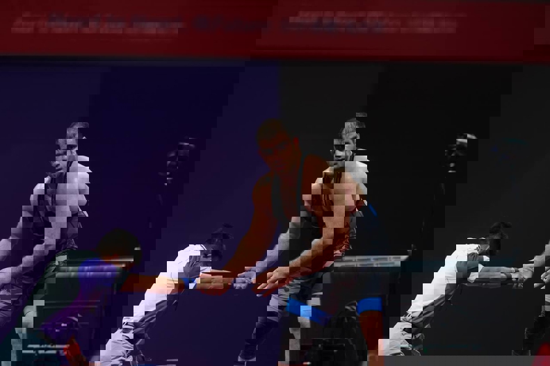 1936159