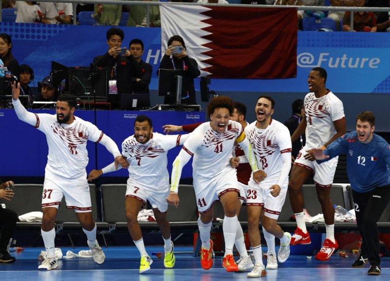 طلای هندبال قطر با شکست بحرین شیرین‌تر شد