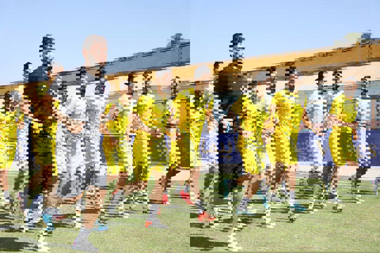 1936546
